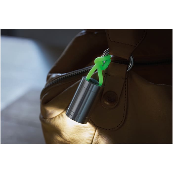 MP2529410-aluminium-torch-glow-in-dark-verde-3.jpg