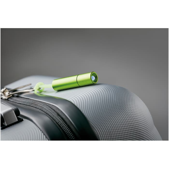 MP2534310-linterna-glow-in-the-dark-verde-3.jpg