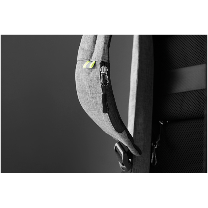 MP2542160-mochila-carga-solar-negro-9.jpg