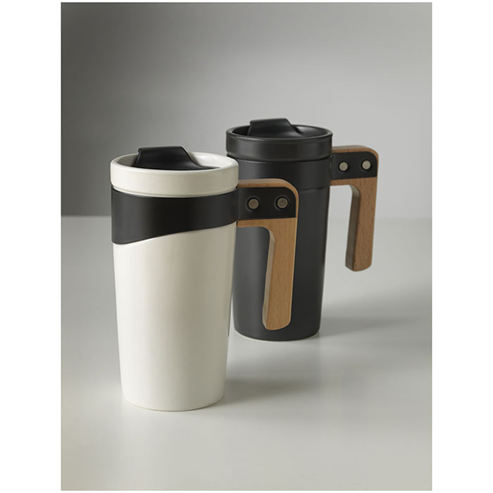 MP2624550-taza-de-ceramica-con-asa-de-madera-de-475-ml-grotto-negro-intenso-7.jpg