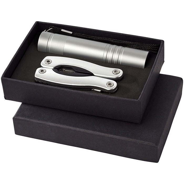 MP2635100-set-de-cuchillo-multiusos-y-linterna-plateado-1.jpg
