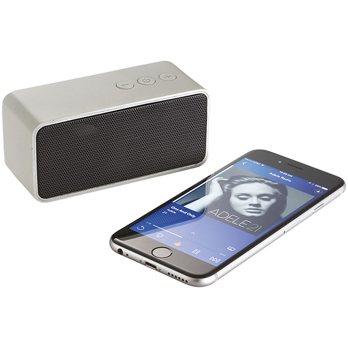 MP2651220-altavoz-portatil-bluetooth-plateado-1.jpg