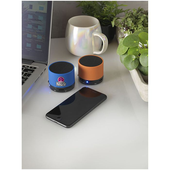 MP2678160-altavoz-cilindrico-bluetooth-con-acabado-de-goma-naranja-5.jpg