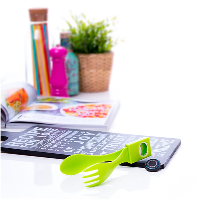 MP2857820-set-cubiertos-verde-claro-2.jpg