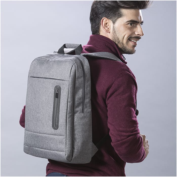 MP2866450-mochila-gris-3.jpg