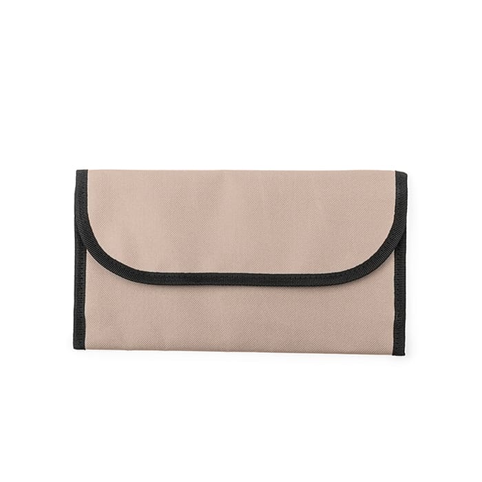 MP2904140-portadocumentos-viaje-beige--negro-1.jpg