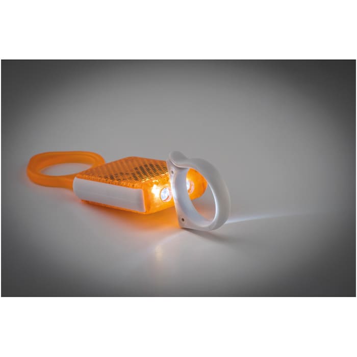 MP2968880-mosqueton-reflectante-para-bote-naranja-5.jpg