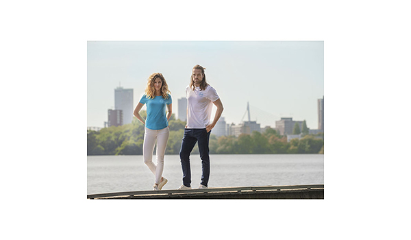 camiseta promocional sostenible